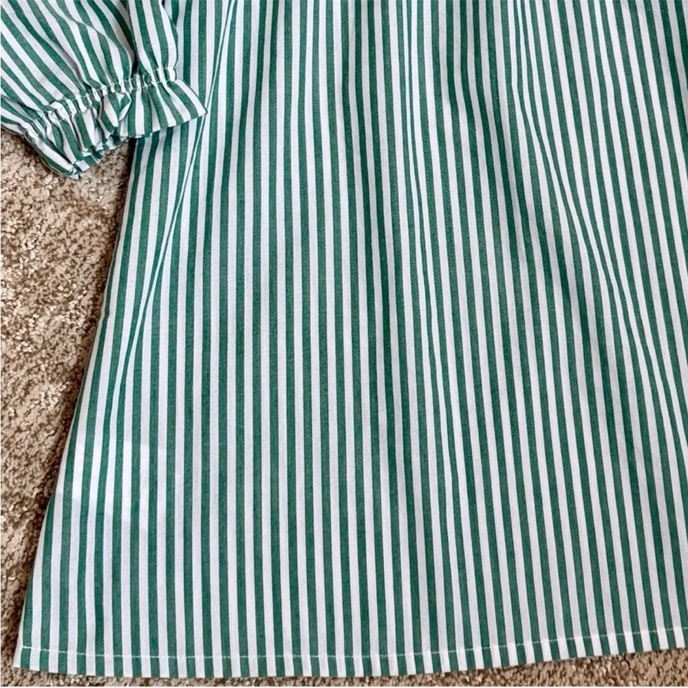 J.Crew Girls' Long-Sleeve Green Stripe Ruffle-Front Nightgown—S